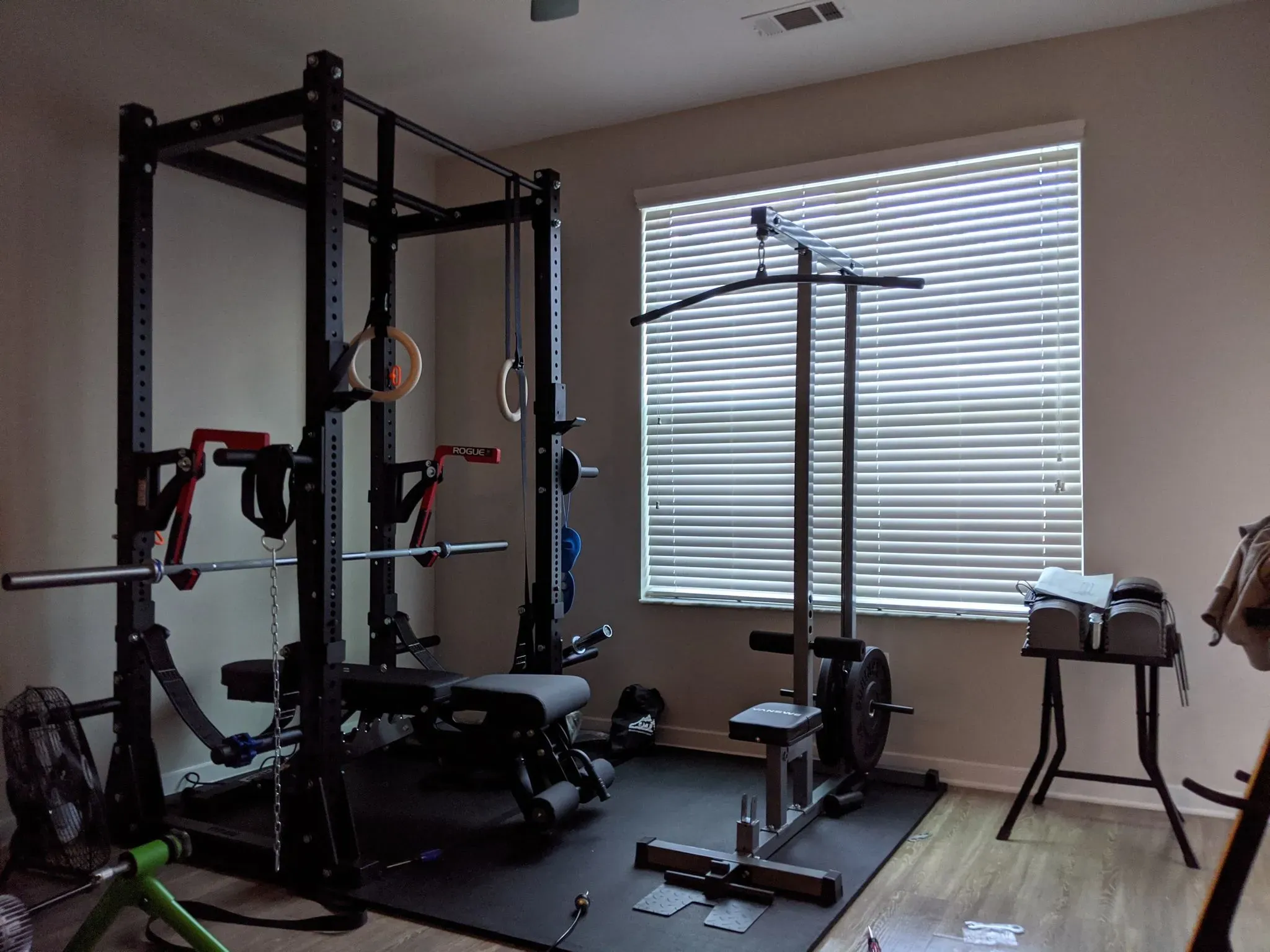 Essential Home Gym Equipment Apartment Dwellers Swear By