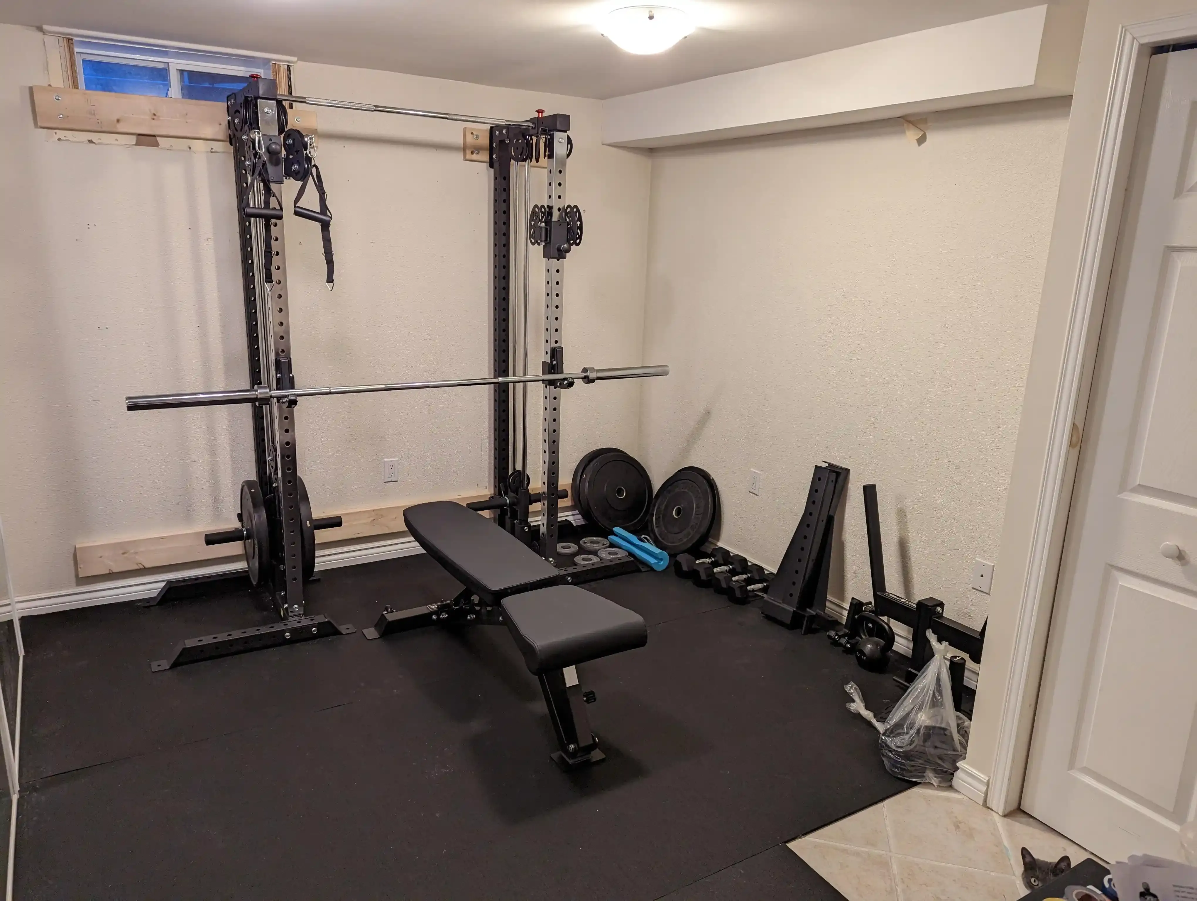 Making It Work: RealWorld 8x10 Home Gym Layout Examples